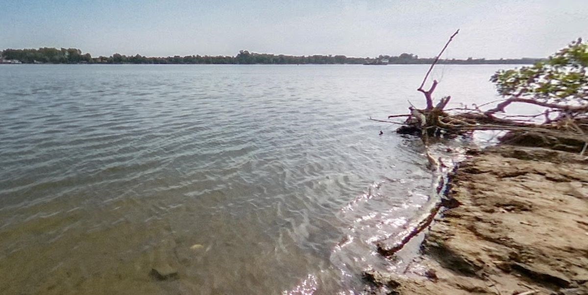Gliser eksplodirao kod Zemuna, muškarac teško i žena lakše ozlijeđeni
