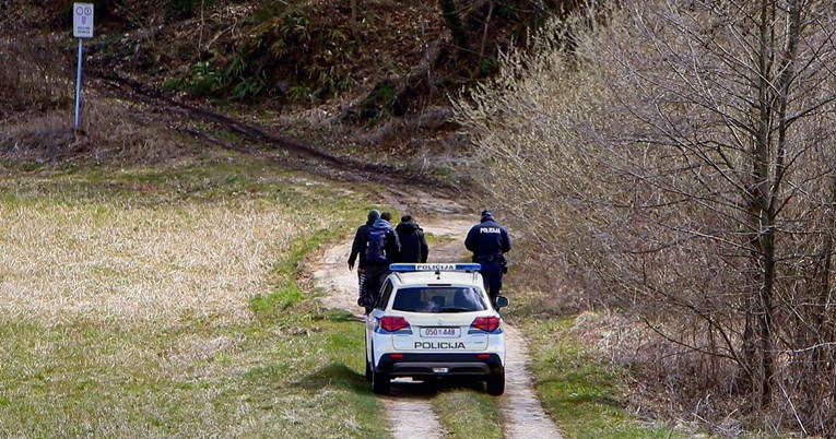 Migranti preko Save ušli u RH, ondje ih s vozilom dočekao Rumunj. Uhvaćeni su na A3