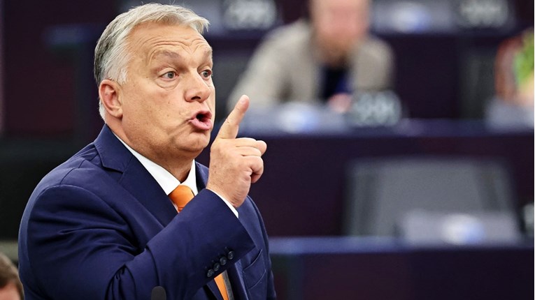 Orban: EU me želi svrgnuti i ustoličiti marionetsku vladu