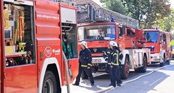Požar na psihijatriji u Osijeku. Dvoje ljudi ostalo zarobljeno, spasili ih vatrogasci