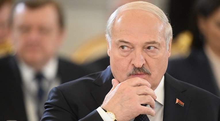 Lukašenko: Tri zemlje planiraju nasilno preuzeti vlast u Bjelorusiji, ali spremni smo