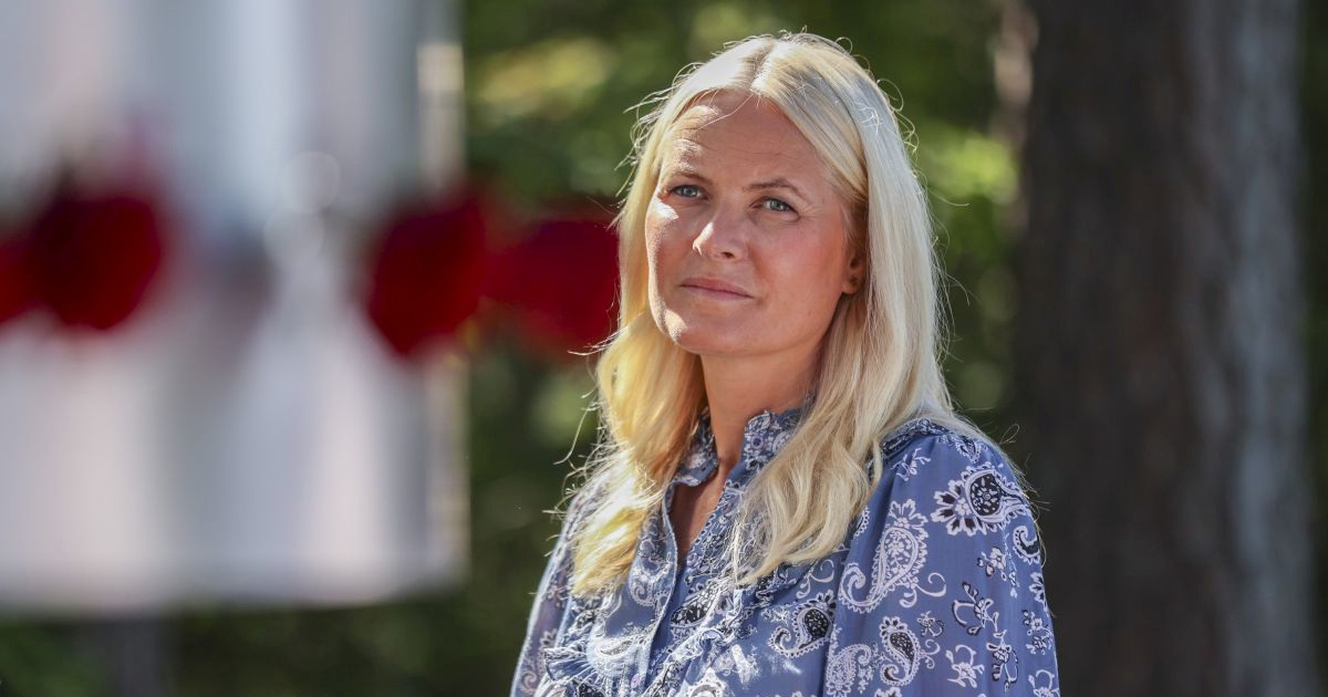 Norveška princeza godinama se dopisivala s Epsteinom. Sinu joj sude zbog silovanja