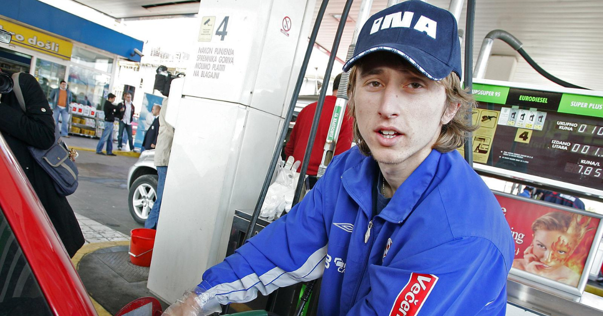 FOTO Sjećate li se ovoga? Modrić i dinamovci 2007. ljudima na pumpama točili gorivo