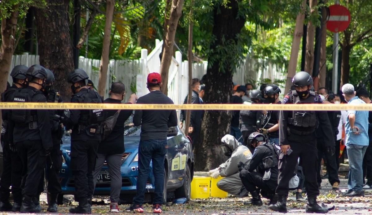 Student i djevojka raznijeli se u crkvi u Indoneziji, otkriveno je da su islamisti
