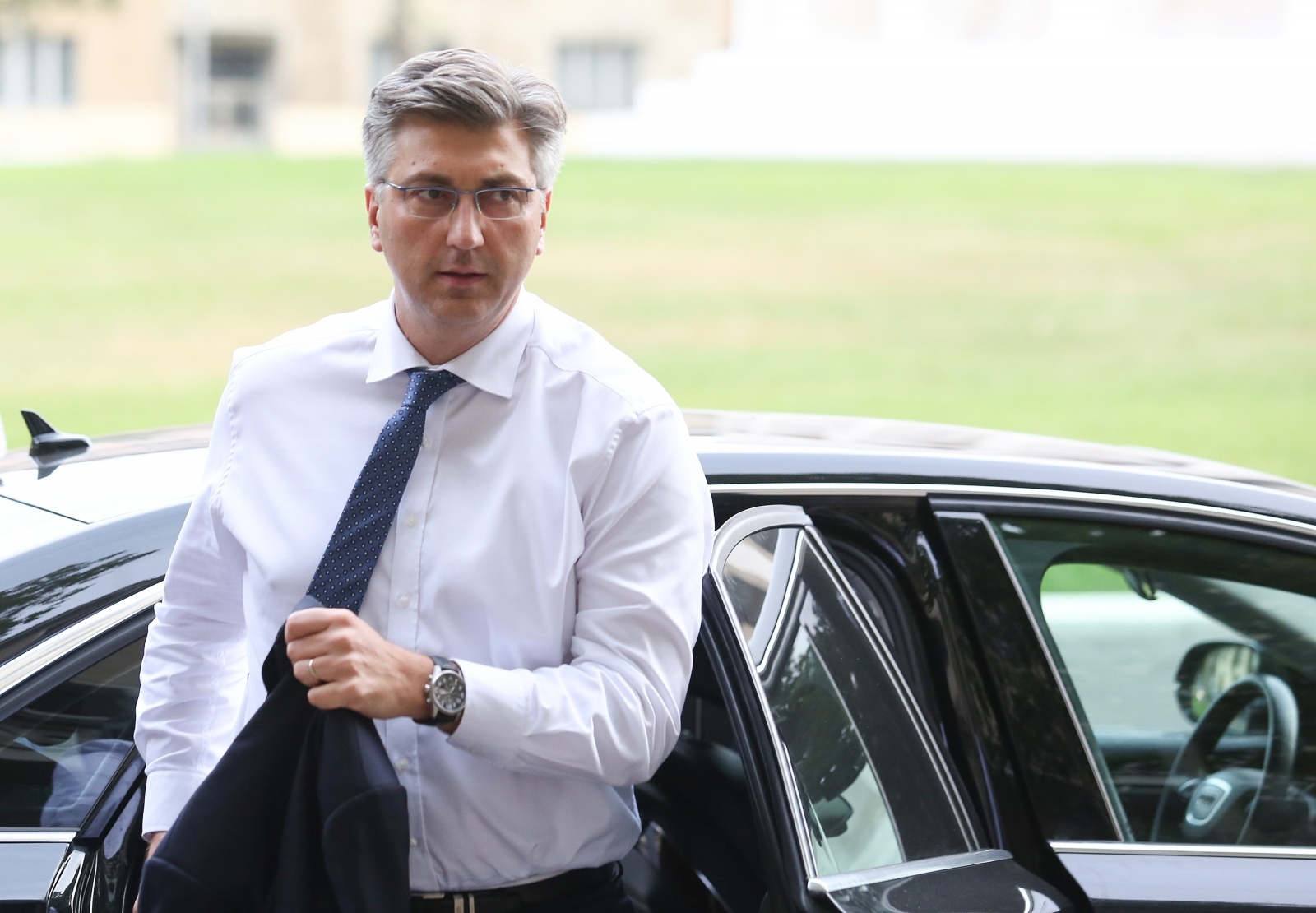 Vrh HDZ-a već je satima na sastanku