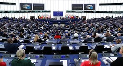 Europarlament ukida imunitet dvojici zastupnika povezanih s korupcijskim skandalom
