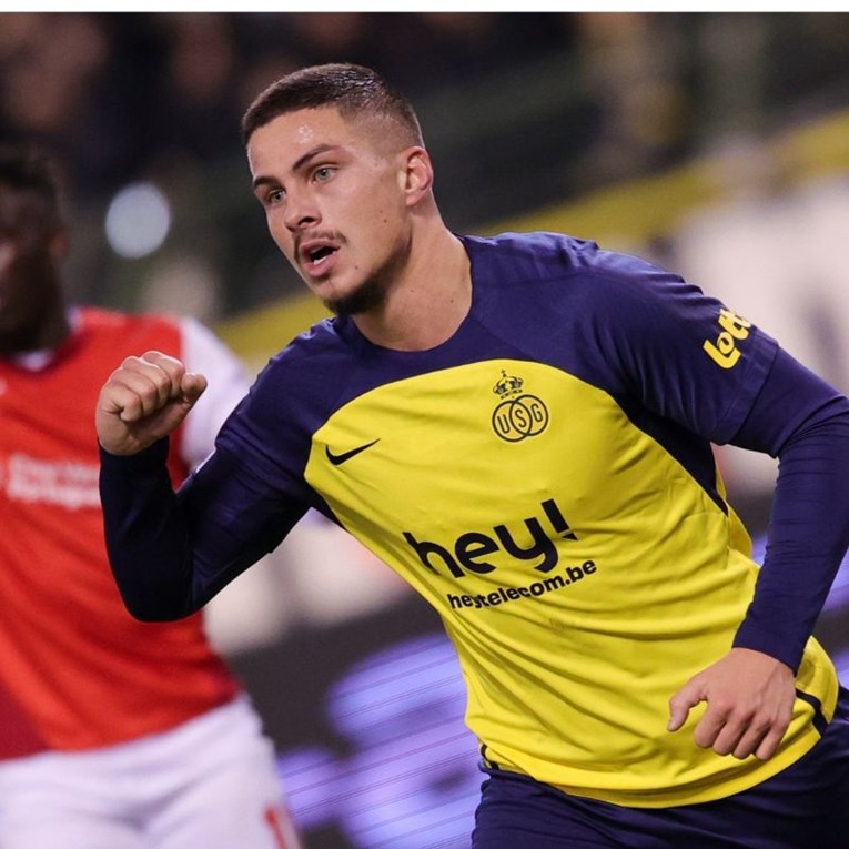 Nevjerojatan dan za hrvatskog reprezentativca. Postao prvak u dvije države