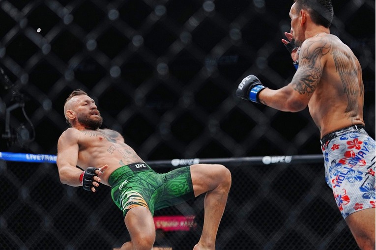 McGregorov povratak završio katastrofom. Prijeti mu kraj karijere