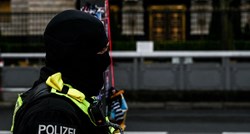 Njemačka policija upala u stanove neonacista, uhićene četiri osobe