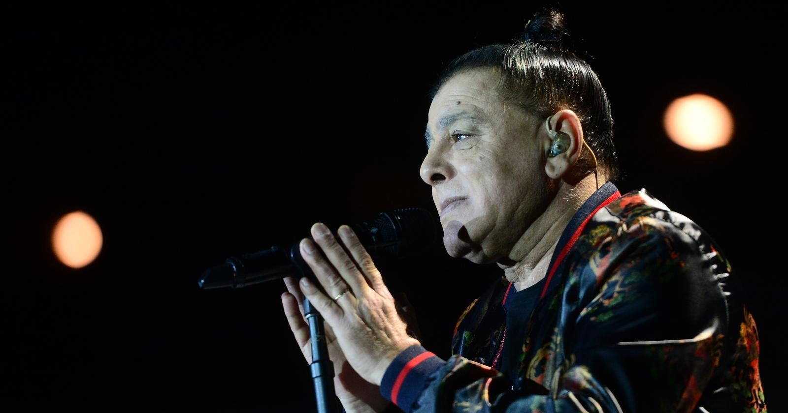 Aki 1989. otkrio na koju pjesmu Parnog valjka se uvijek naježi: "Hus je kriv za to"