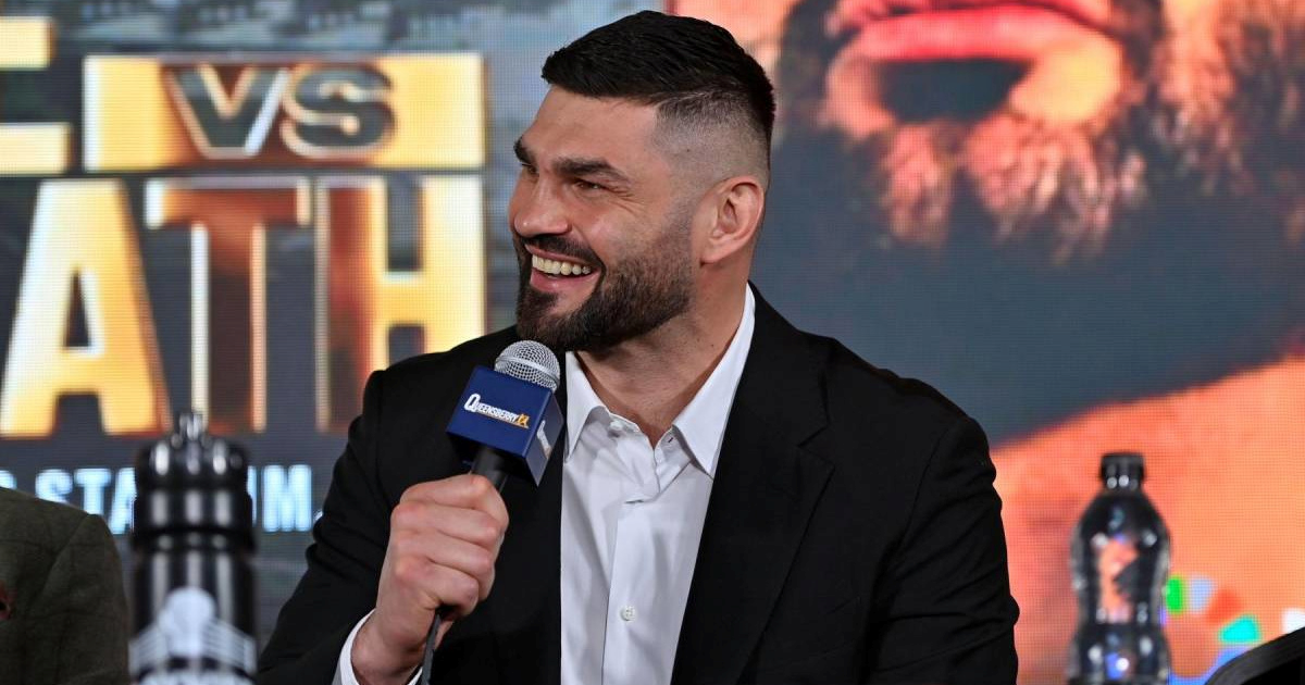 VIDEO Hrgović se našalio s protivnikom: Ne znam kako je uspio kupiti kuću boksajući