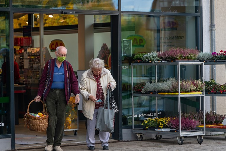 Sve više njemačkih umirovljenika prima financijsku pomoć
