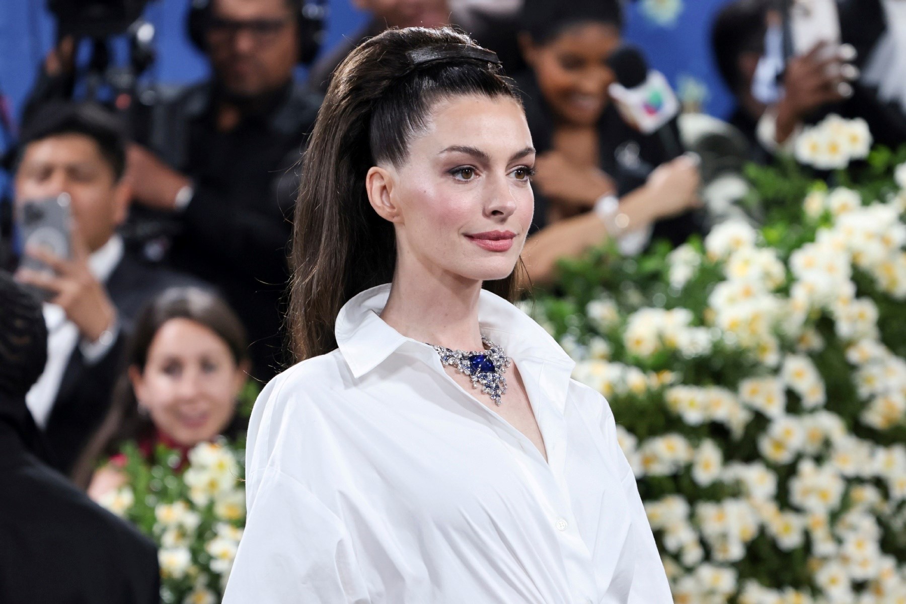 Dizajn koji oduzima dah: Pogledajte dnevni boravak Anne Hathaway