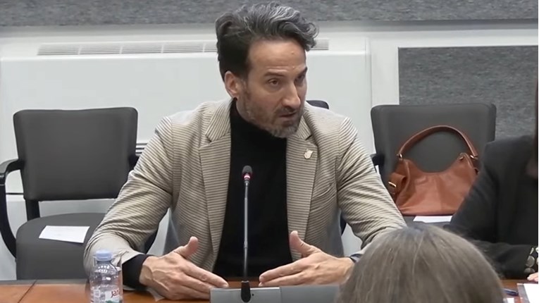 Miletić LGBT zajednici: Mičite kandže s naše djece