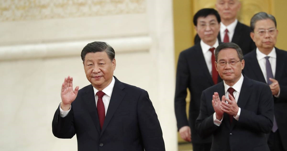 Xi Jinping rekordni treći put potvrđen za lidera partije. Ojačao potpunu kontrolu