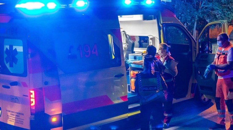 U tučnjavi u klubu na Krku ozlijeđena 4 Slovenca. Mlatili ih zaštitari