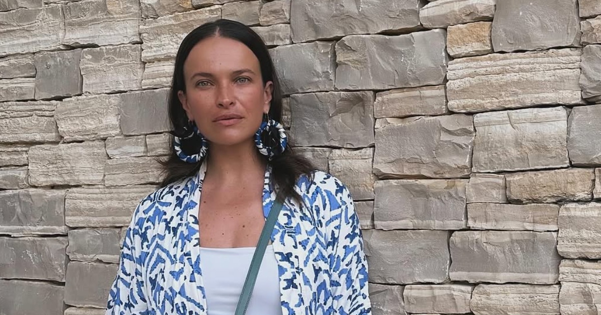 Ljupka Gojić pokazala vazu kakvu smo našli na Alibabi