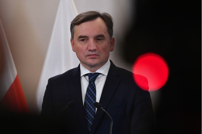 Trump je bio uključen u bijeg poljskog ministra koji je pronevjerio milijune?