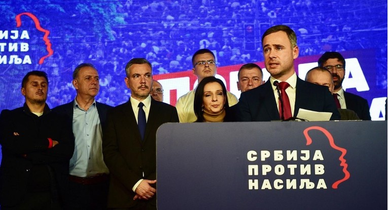 Oporba u Srbiji traži pregovore o poboljšanju izbornih uvjeta