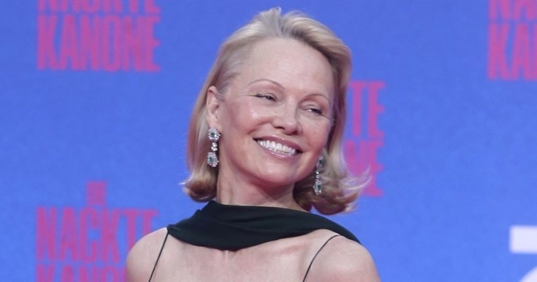 Pamela Anderson obožava ovaj serum za lice