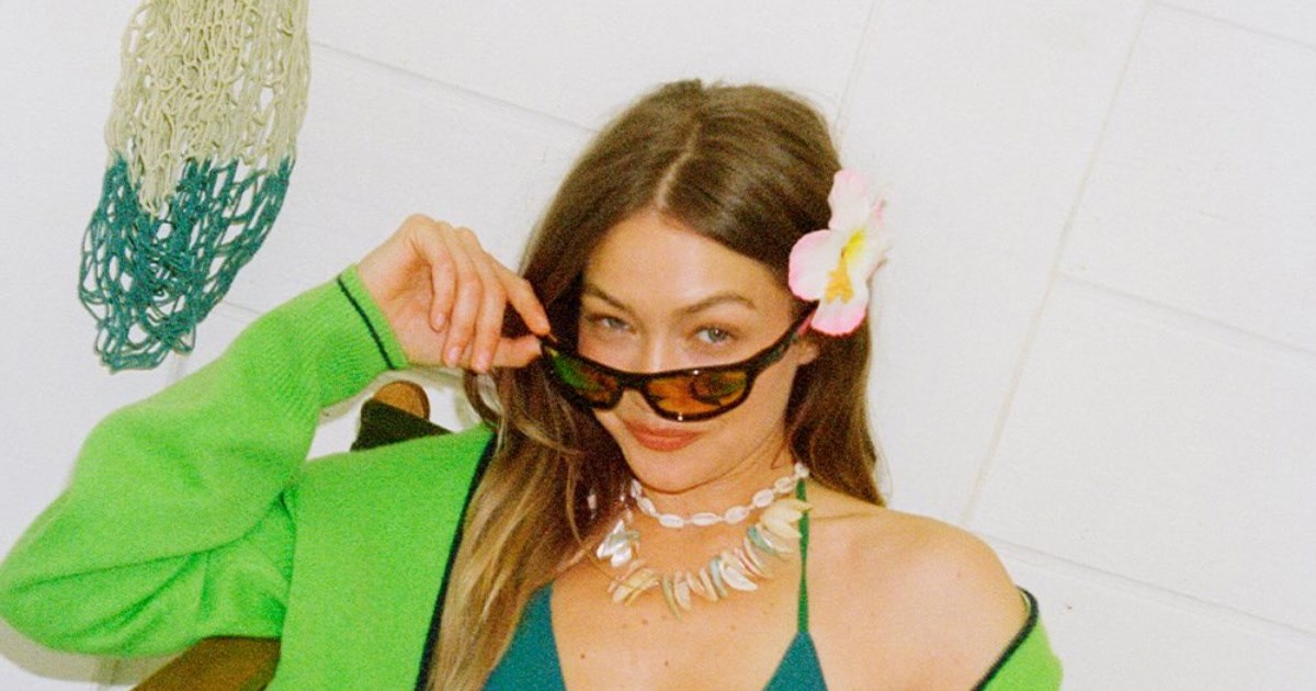 Gigi Hadid spojila bikini i kašmir, pažnju ukrao trend iz 2000-ih