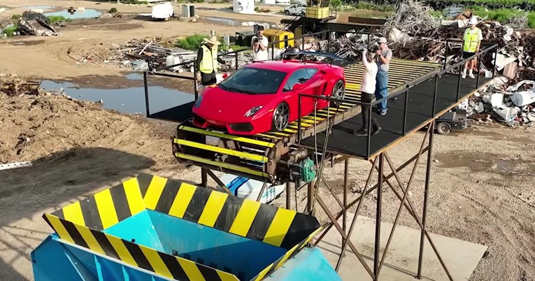 VIDEO 78 milijuna pregleda u 5 dana: Pogledajte kako je uništio Lamborghini