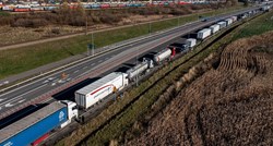 Poljski vozači kamiona blokirali ukrajinsku granicu. Tisuće kamiona ne mogu nigdje