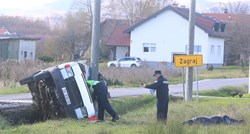 Teška nesreća kod Draganića. Kombi sletio s ceste, poginulo dvoje ljudi