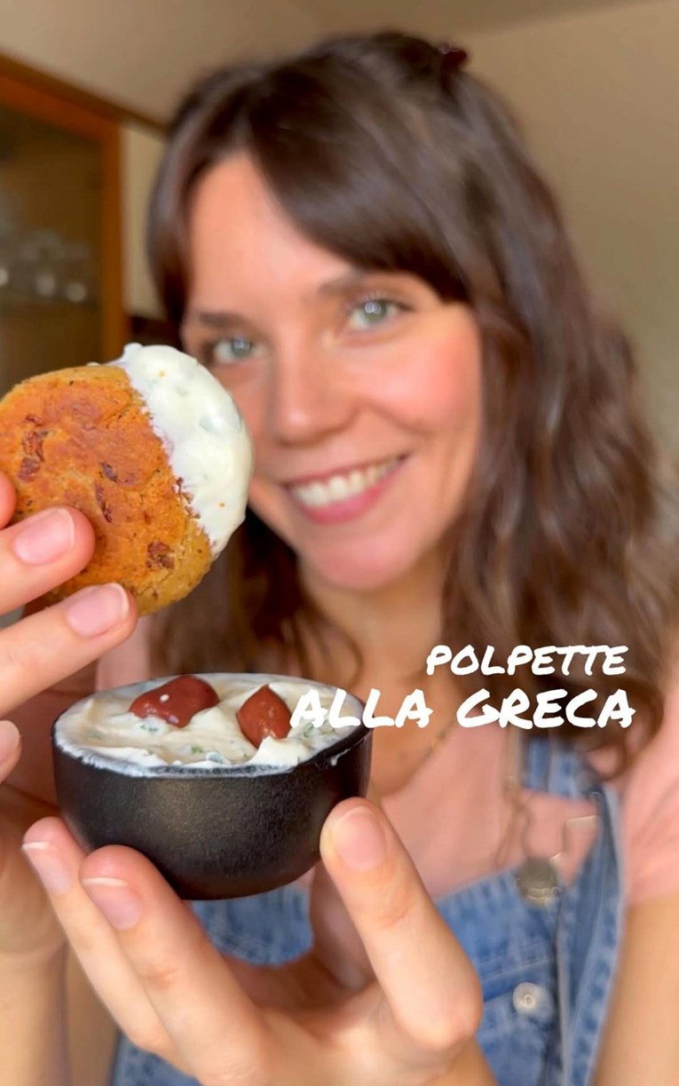 Snimate hranu za TikTok? Stižu trikovi kako da to privuče što više pažnje