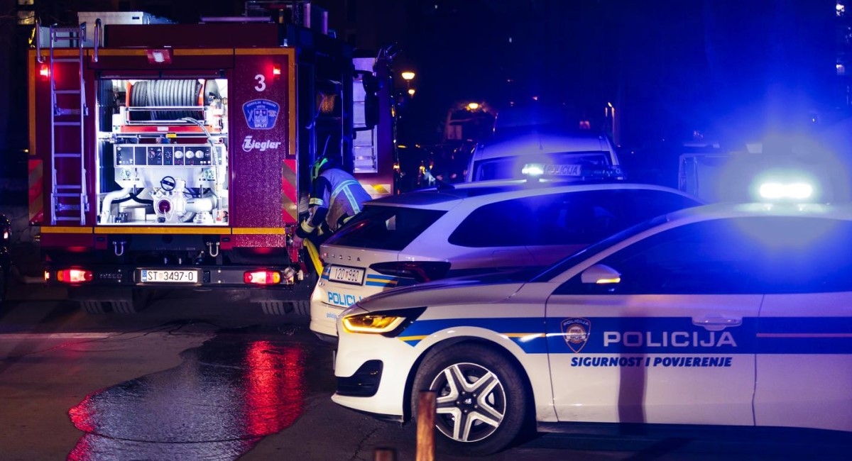 Dječaci lagali o bombi u restoranu u Splitu. Bili su nezadovoljni veličinom sendviča?
