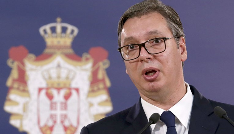 Vučić kaže da je Haradinajeva ostavka politički trik