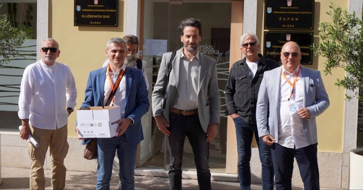 Miletić predao potpise, želi biti župan: "Nismo htjeli raditi performans"