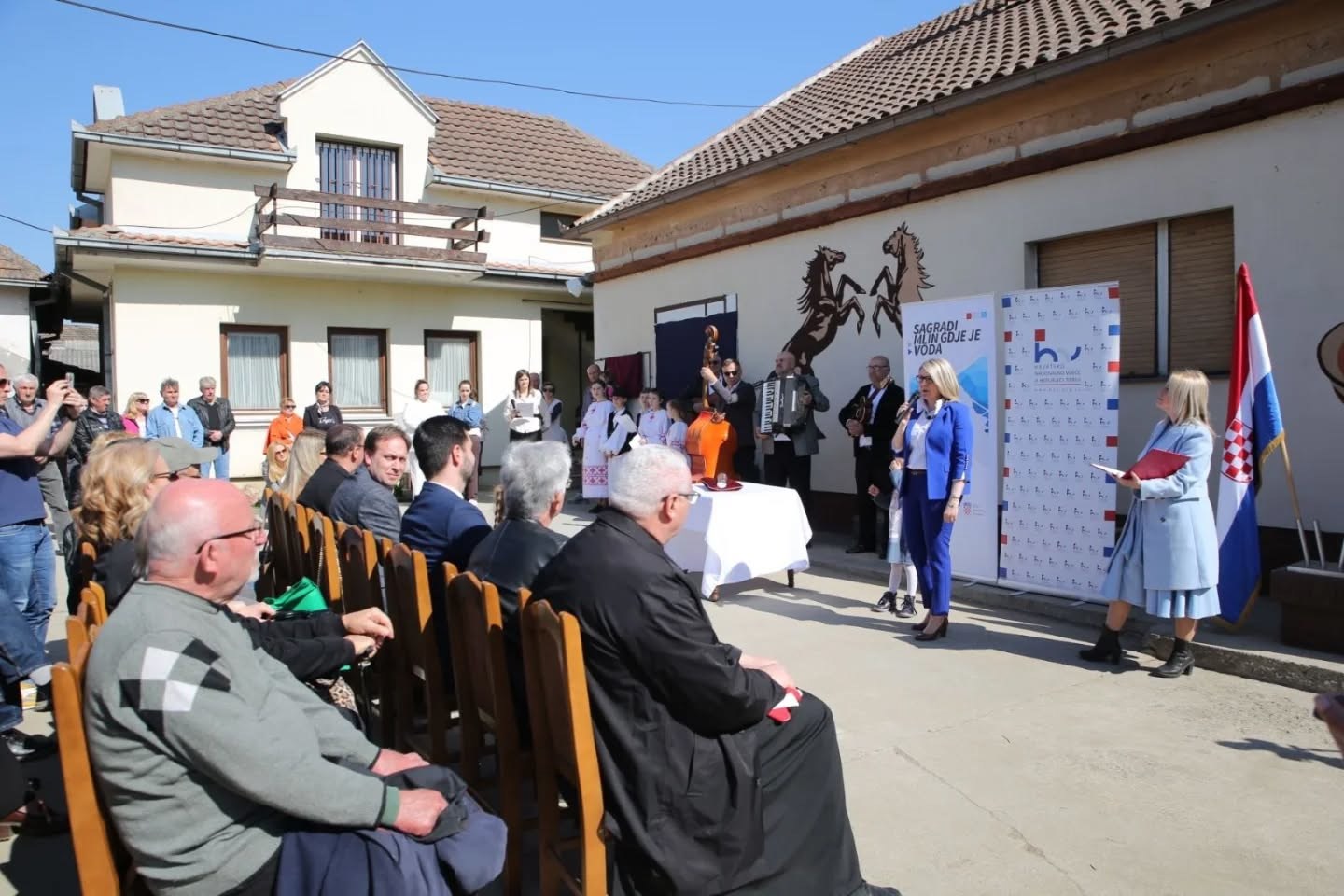 FOTO Počele izgradnje hrvatskih matica kulture u Vojvodini