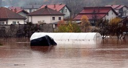 Poplave u BiH: Stanje se stabilizira, spasioci cijelu noć evakuirali stanovnike