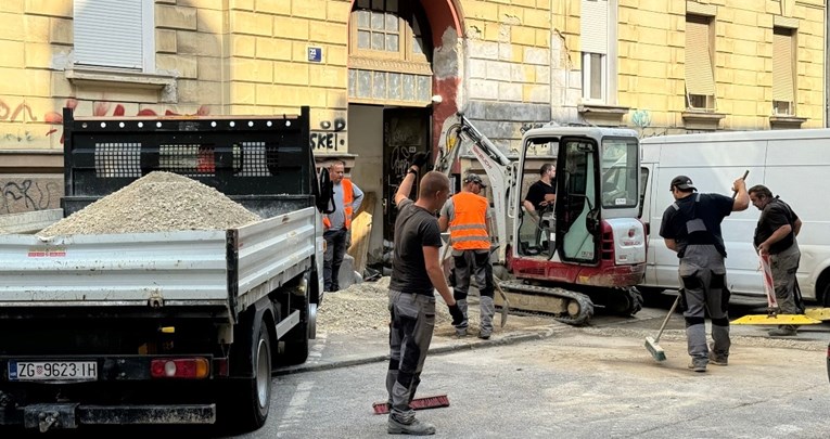 VIDEO Raskopao zgradu u centru Zagreba. Stanari: Nema našu suglasnost, prijeti nam