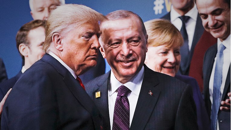 SAD prekida izdavanje viza u Turskoj nakon upozorenja o mogućim napadima