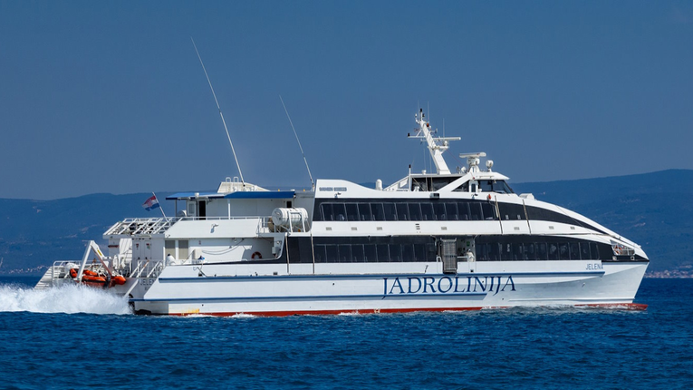 Jadrolinija produljuje brzobrodsku liniju Zadar-Ancona
