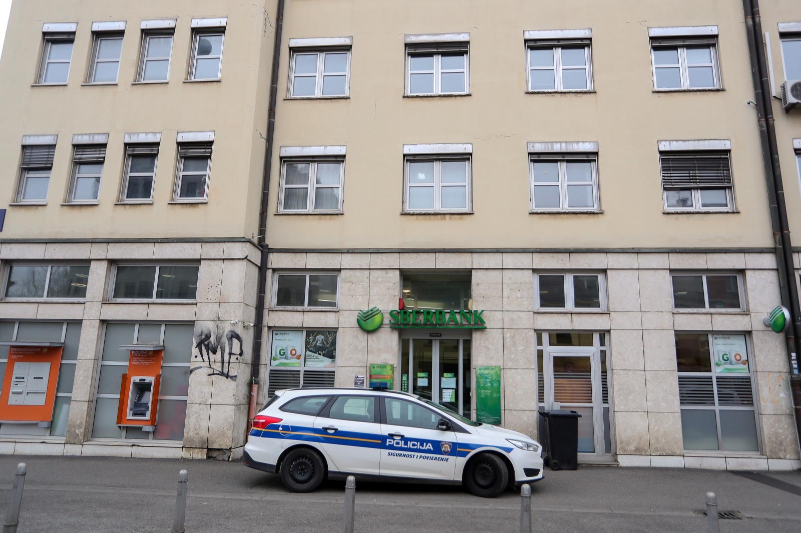 Sberbank uvodi za građane odgodu otplate kredita i moratorij
