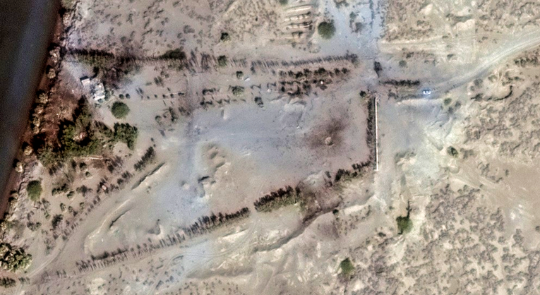 FOTO Ovo su satelitske snimke Jemena, otkrivaju razmjere američko-britanskog napada