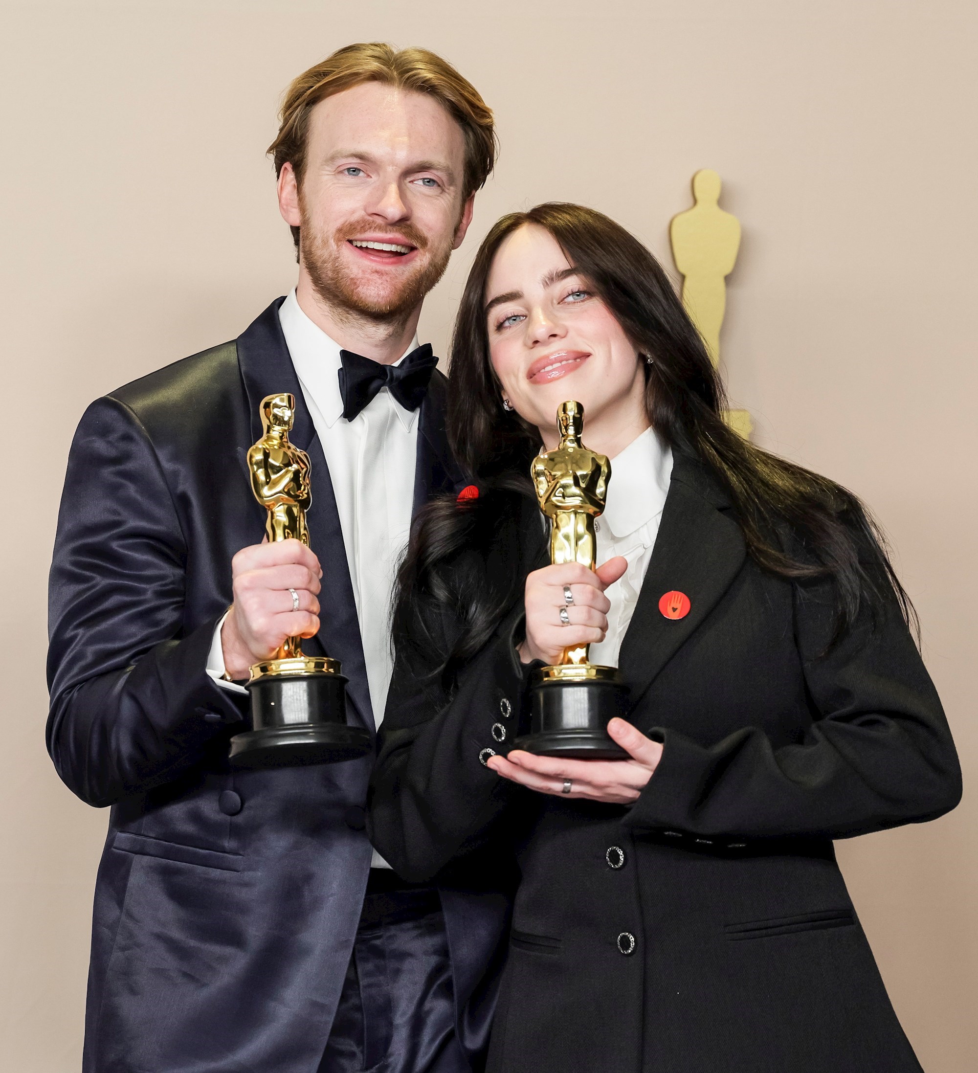 Brat Billie Eilish tvrdi da je napadnut u LA-u: "Na nas je odmah bačen suzavac"