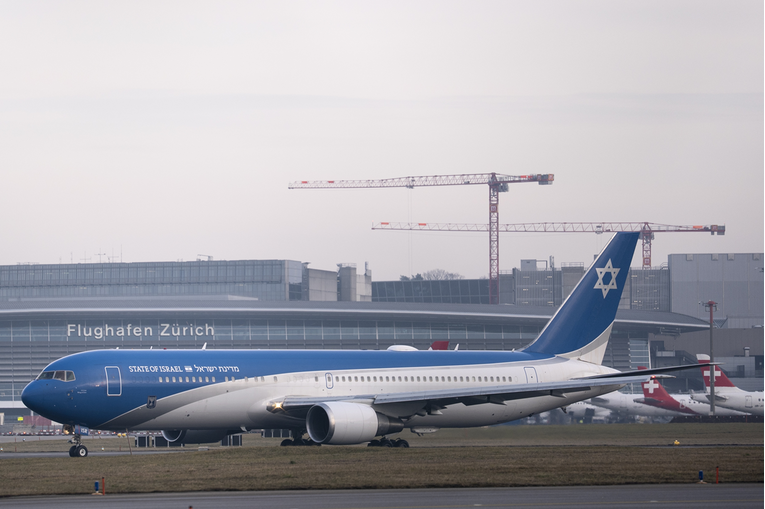 Zbog mirovnih pregovora poremećen promet na aerodromu u Zürichu