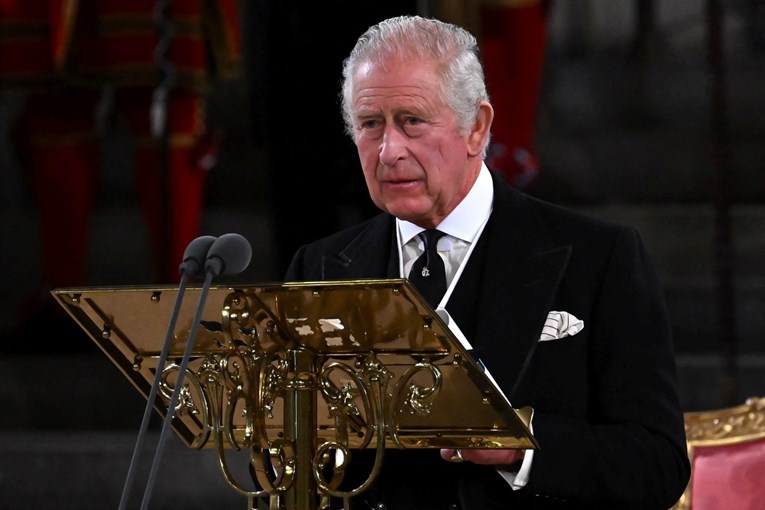 Kralj Charles III. prvi put u parlamentu, evo što je rekao zastupnicima