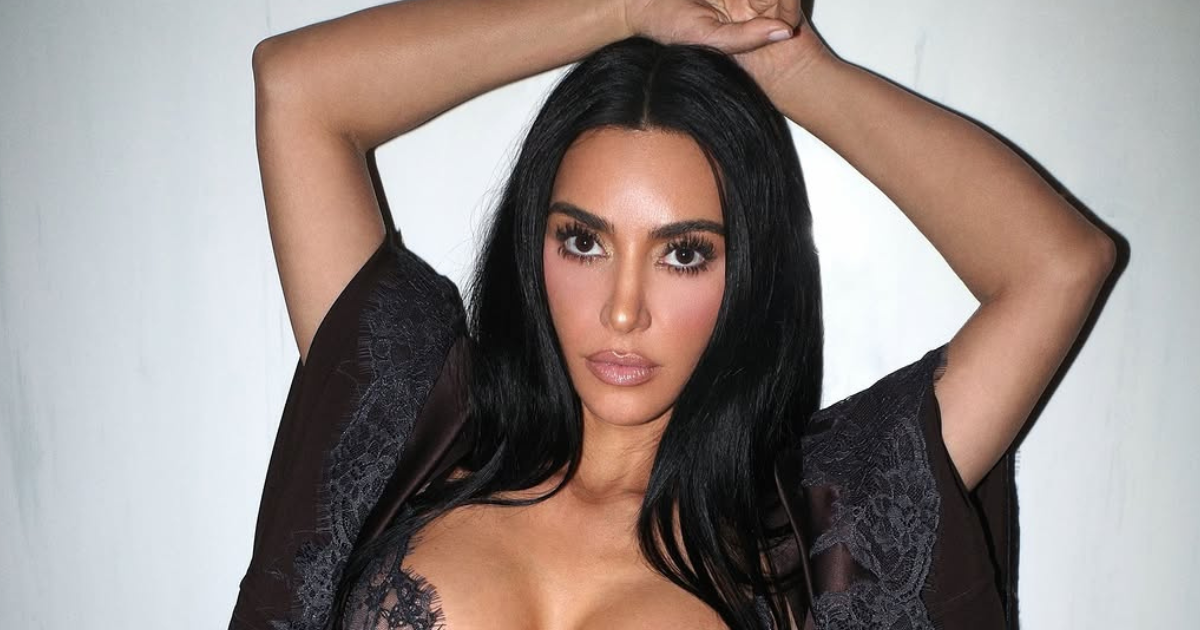 Kim Kardashian pozirala u prozirnim tangama i najavila kolekciju za Valentinovo