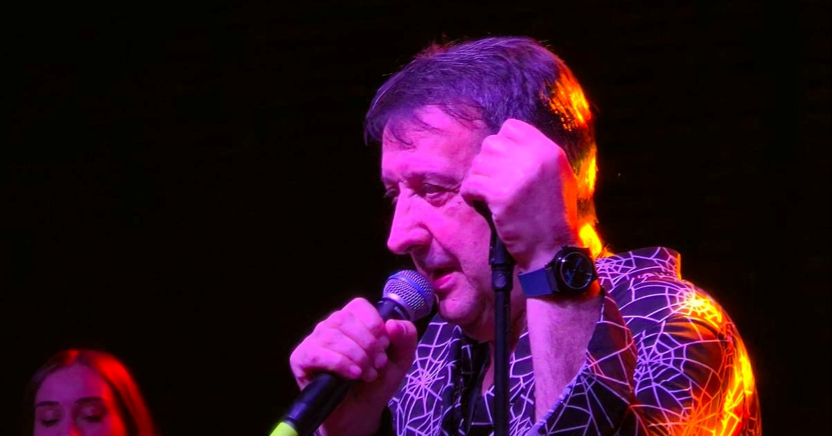 Hari Mata Hari održao koncert u Virovitici, ljudi pišu: Kao da smo ga natjerali