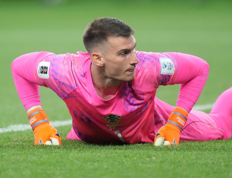 Zašto je Barca dovela Livakovića sada ako joj treba tek iduće sezone? Evo što kaže As