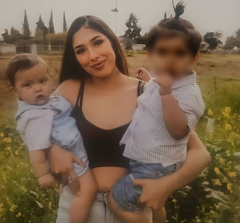 Amerikanka (20) ostavila djecu u autu i otišla "napumpati" usne. Beba umrla