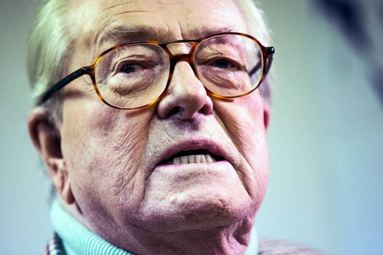 Umro je Jean-Marie Le Pen