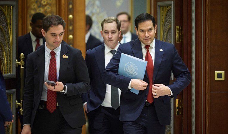 Razgovarali Rubio i Lavrov