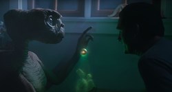 Božićna reklama oduševila milijune: E.T. se na Zemlju vratio nakon 37 godina
