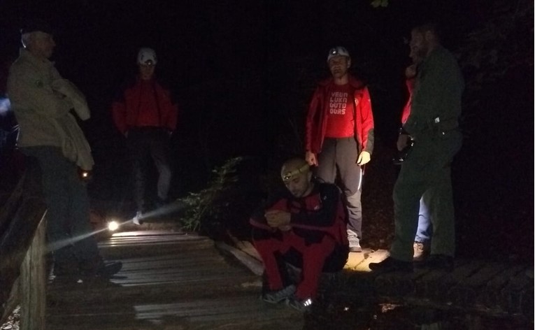 FOTO Turisti se izgubili na Plitvicama, spašavali ih usred noći